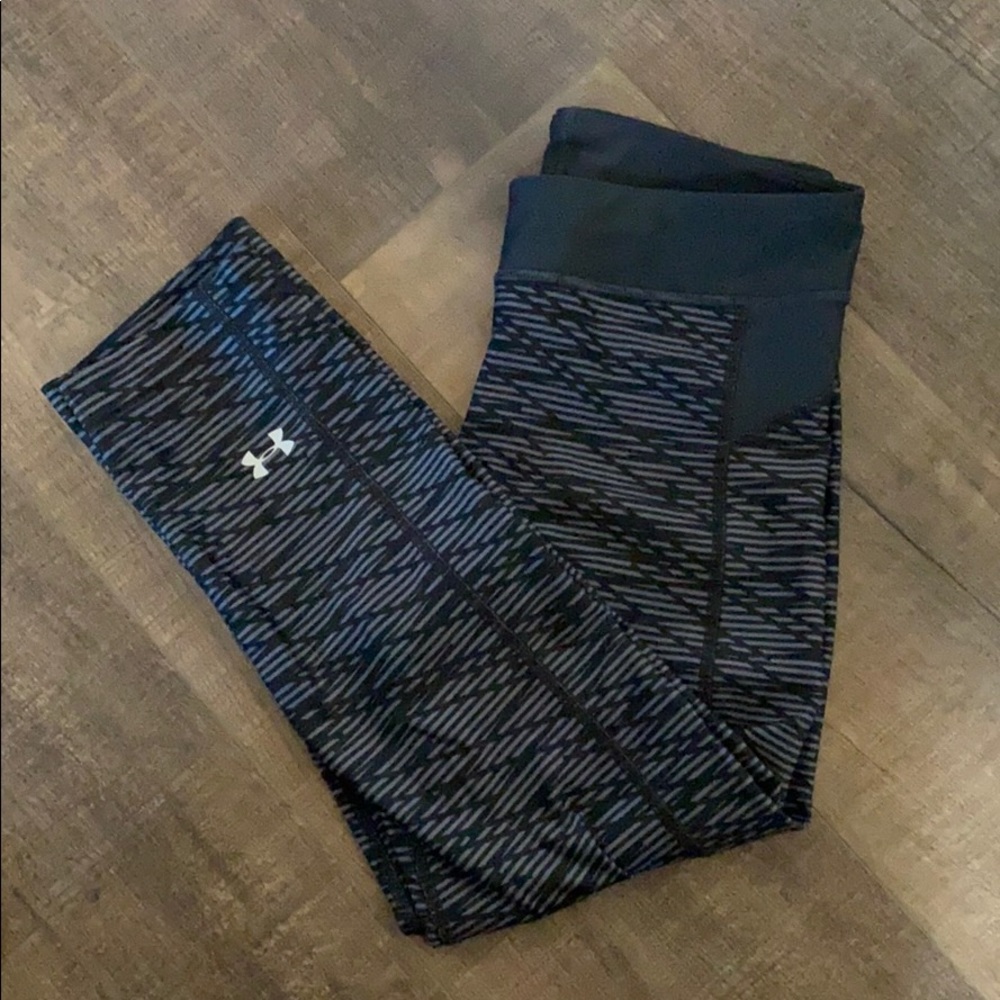 Striped Under Armour compression leggings
